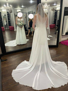 Essense of Australia 'D2971' wedding dress size-08 NEW