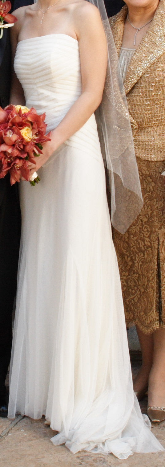 Vera Wang '4003BN' wedding dress size-02 PREOWNED