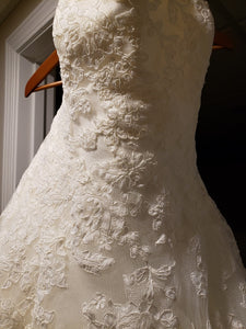 Pronovias 'Alcanar' wedding dress size-10 NEW