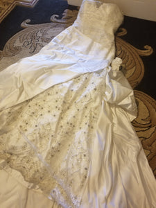 Mon Cherie 'N/A' wedding dress size-06 PREOWNED