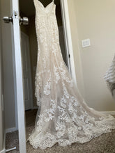 Load image into Gallery viewer, Mori Lee &#39;#2033&#39; wedding dress size-04 NEW
