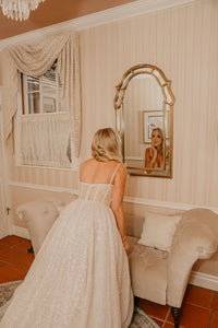 BERTA '20-107' wedding dress size-06 PREOWNED