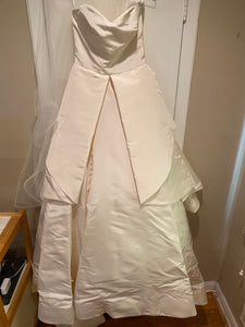 Oscar de la Renta '55N27' wedding dress size-10 NEW