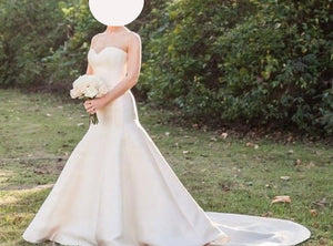 Augusta Jones 'Rebecca ' wedding dress size-04 PREOWNED