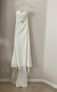White 1 'Silvia' size 4 used wedding dress front view on hanger