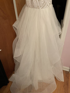 Hayley Paige 'Reece' size 6 sample wedding dress view of body of gown