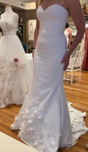 Kelly Faetanini 'Kiah ' wedding dress size-04 NEW