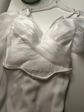 Load image into Gallery viewer, Calla Blanche &#39;LA22123 RENATA&#39; wedding dress size-04 PREOWNED
