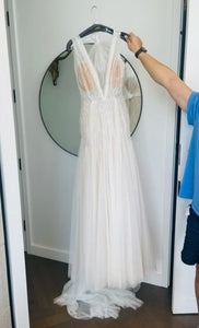 Liz martinez 'Magnolia' wedding dress size-08 PREOWNED