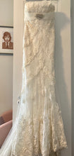 Load image into Gallery viewer, Pronovias &#39;Dieterich&#39; wedding dress size-12 PREOWNED
