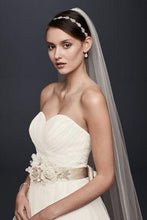 Load image into Gallery viewer, David&#39;s Bridal &#39;Strapless Sweetheart&#39;
