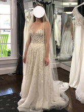 Load image into Gallery viewer, Enaura &#39;Skyler&#39; wedding dress size-06 NEW

