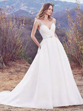 Load image into Gallery viewer, Maggie Sottero &#39;Rory&#39; size 16 new wedding dress front view on model

