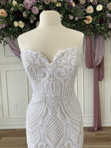 Hayley Paige 'Safyr' wedding dress size-08 SAMPLE