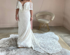 Studio Levana 'Sean' wedding dress size-18 NEW