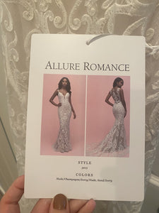Allure Bridals 'Allure Romance 3213' wedding dress size-06 NEW