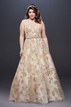 Load image into Gallery viewer, Galina Signature &#39;Allover Lace Applique Plus Size Ball Gown 9SWG801&#39;
