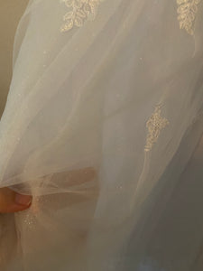 Sundays bridal  '0682' wedding dress size-18 SAMPLE