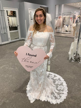 Load image into Gallery viewer, David&#39;s Bridal &#39;AI25050278&#39; wedding dress size-06 PREOWNED
