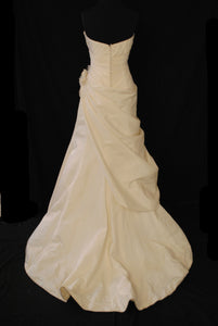 Melissa Sweet Silk Radzimir Cosimma A-Line Wedding Dress - Melissa Sweet - Nearly Newlywed Bridal Boutique - 4