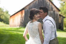 Load image into Gallery viewer, Allure Bridals &#39;9068&#39; wedding dress size-06 PREOWNED
