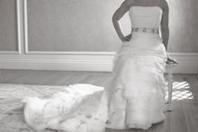 Load image into Gallery viewer, Enzoani Faye Organza Wedding Dress - Enzoani - Nearly Newlywed Bridal Boutique - 5
