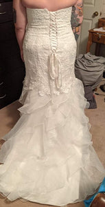 Cara Mia '29268' wedding dress size-18W NEW