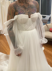 Alena Leena 'Armeria' wedding dress size-04 NEW