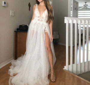 BERTA '2019 Daisy from Barcelona Collection' wedding dress size-06 SAMPLE