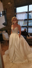 Load image into Gallery viewer, Ines Di Santo &#39;Quice &#39; wedding dress size-10 PREOWNED
