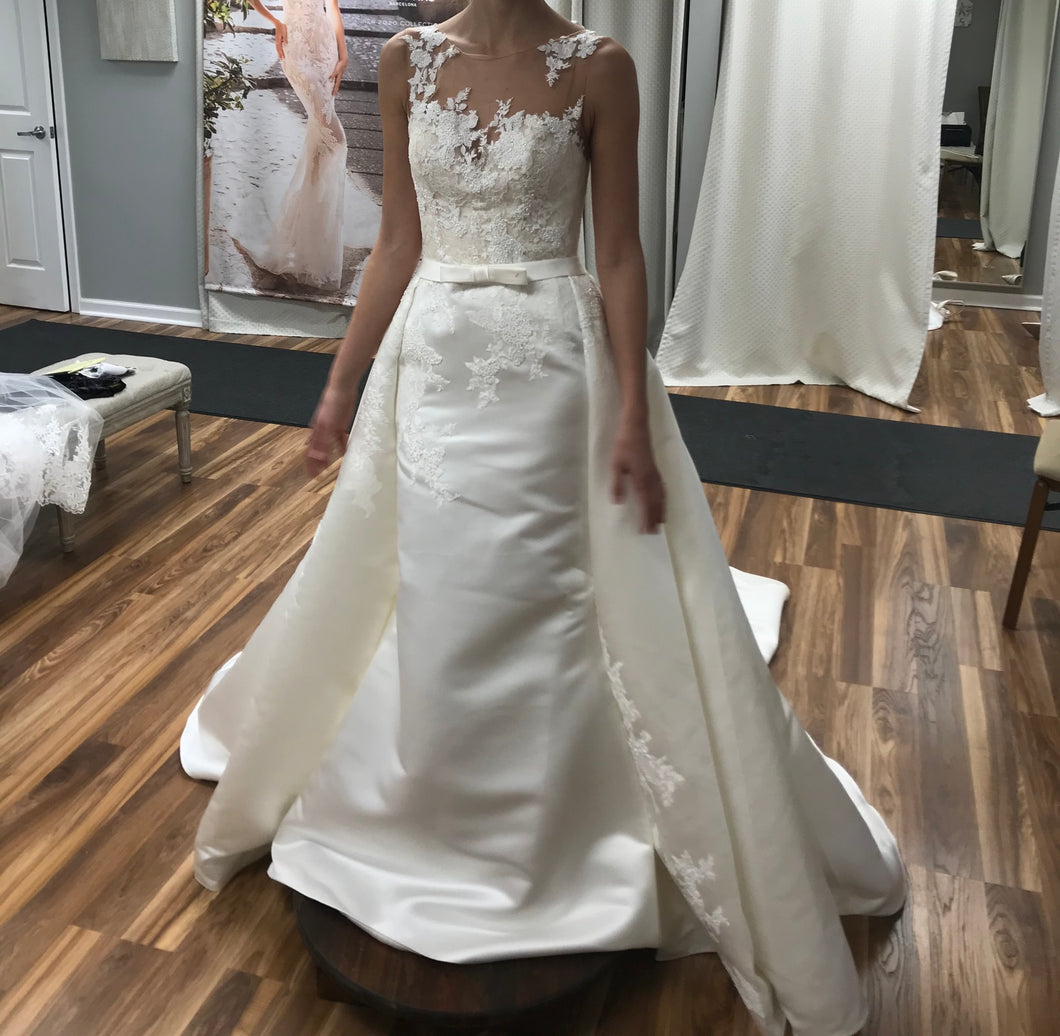 Pronovias 'Dranoe' wedding dress size-04 NEW
