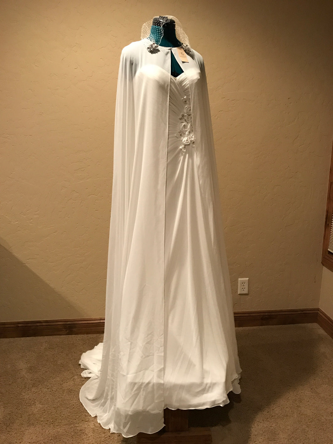 Maggie Sottero 'Zabrina' size 8 new wedding dress front view on mannequin