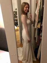 Load image into Gallery viewer, Katie May &#39;Verona&#39; wedding dress size-04 NEW
