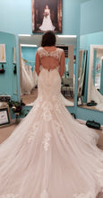 Load image into Gallery viewer, Stella york &#39;6731&#39; wedding dress size-04 NEW
