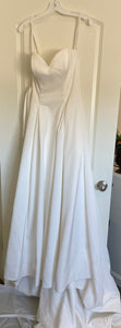 Private Collection 'Private' wedding dress size-06 PREOWNED