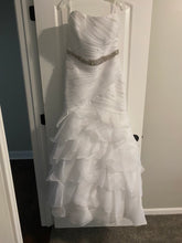 Load image into Gallery viewer, Mori Lee &#39;3091&#39; wedding dress size-16 PREOWNED
