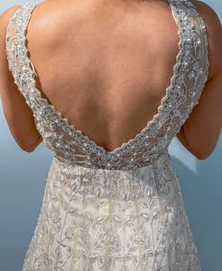None 'N/A - Custom made' wedding dress size-04 NEW