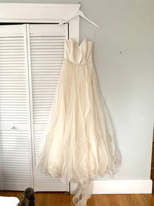Leanne Marshall 'Aura' wedding dress size-04 NEW