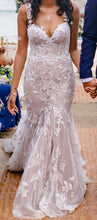 Load image into Gallery viewer, Galia lahav &#39;GALA G-302&#39; wedding dress size-06 PREOWNED

