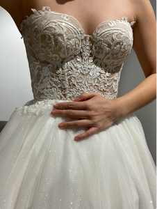 Riki Dalal 'Melody' wedding dress size-02 PREOWNED