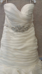 Maggie Sottero 'Divina' size 18 new wedding dress front view close up on hanger