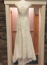 Load image into Gallery viewer, Anne Barge &#39;Victoire&#39; size 6 new wedding dress front view on hanger
