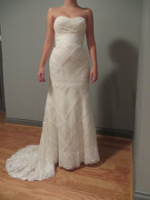 Load image into Gallery viewer, Wtoo &#39;Emerson&#39; - Wtoo - Nearly Newlywed Bridal Boutique - 4
