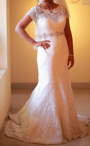 Allure 'Fit and Flare' size 4 used wedding dress front view on bride