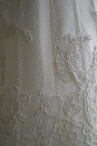Matthew Christopher 'Poppy' size 8 sample wedding dress view of material