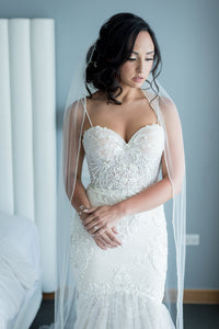 Alon Livne 'Gisele' size 8 used wedding dress close up on bride