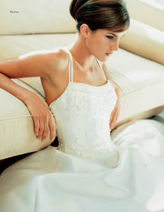 Pronovias 'Hechizo' size 0 used wedding dress front view on model