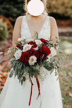 Load image into Gallery viewer, Willowby by Watters for BHLDN &#39;Hearst / Galatea 50704&#39;
