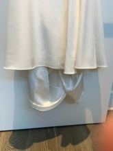Load image into Gallery viewer, Jenny Yoo &#39;Bennett Gown 12012B&#39;
