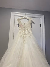 Load image into Gallery viewer, Maggie Sottero &#39;Iris 7MZ342&#39;
